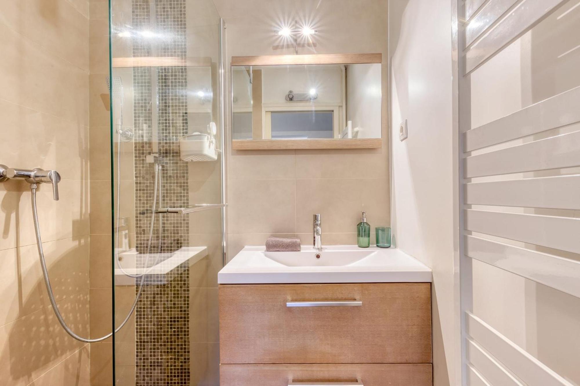 Grand Appartement Spacieux - Proche Paris Севр Экстерьер фото